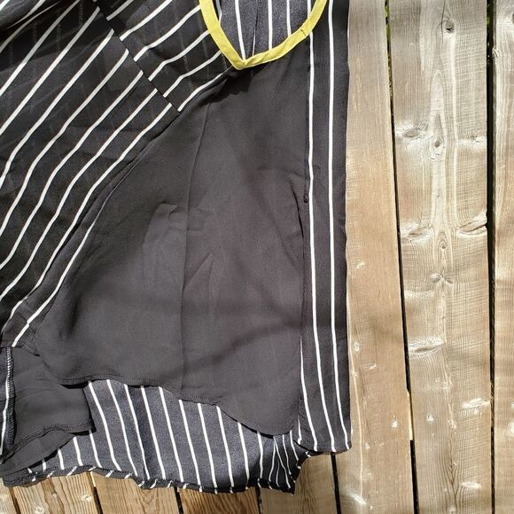 Tank Top   - Picture 2 of 7